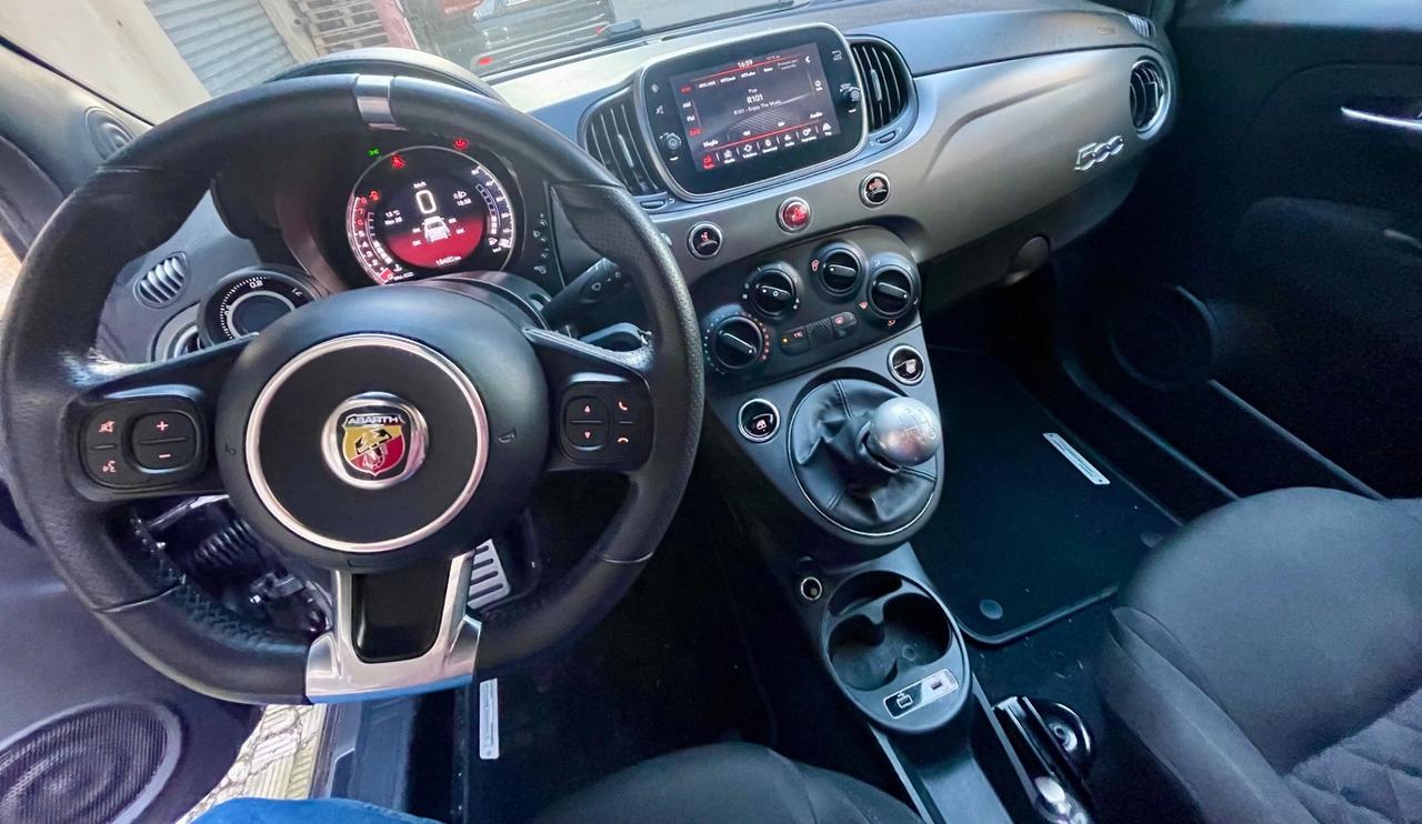 Abarth 595 1.4 Turbo T-Jet 165 CV Turismo( pari al nuovo km 18.400)