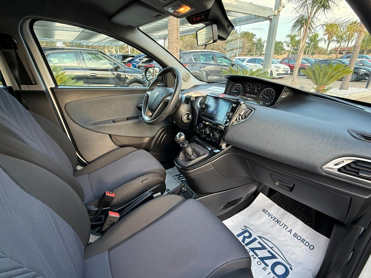 Lancia Ypsilon 1.0 FireFly 5 porte S&S Hybrid Gold 29999KM 01/2022