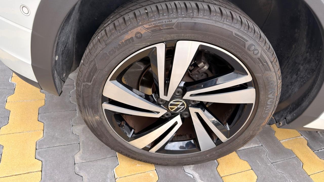 Volkswagen T-Roc 2.0 TDI SCR R-Line
