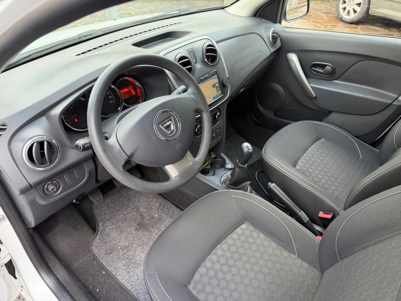 Dacia Sandero 1.2 75CV Lauréate
