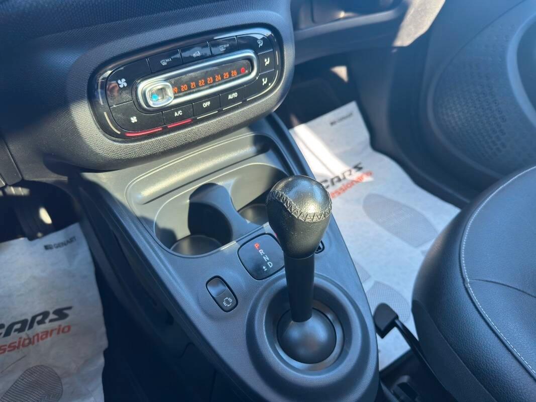 Smart Forfour 1.0 Youngster 71cv AUTOM E TETTO PANORAMICO