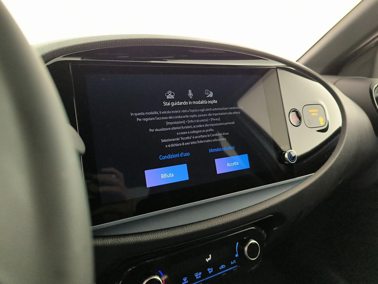 Toyota Aygo x 1.0 lounge 72cv