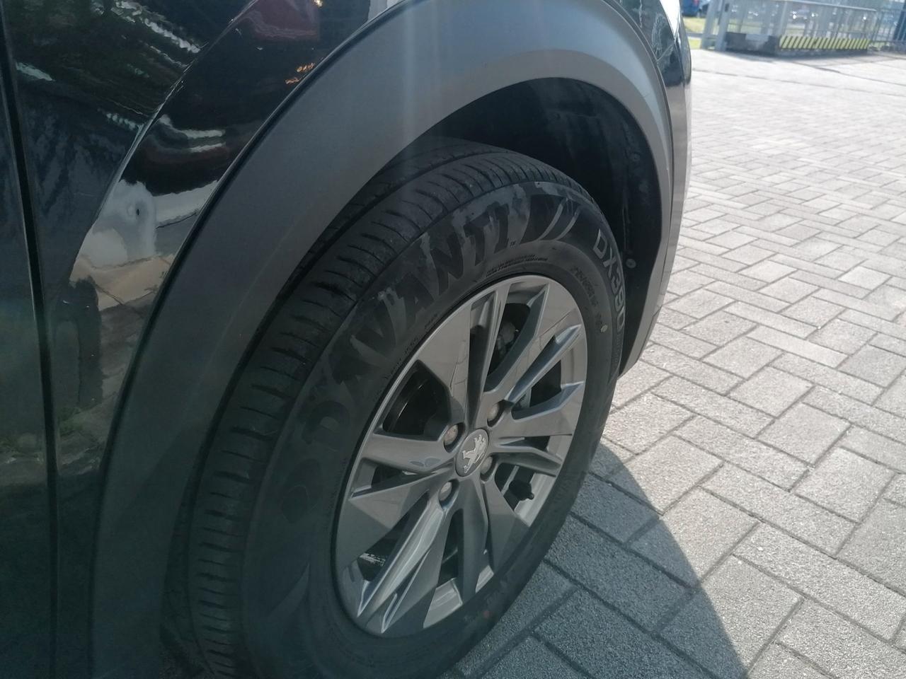 Peugeot 2008 2008 1.2 puretech PREZZO SOTTOCOSTO