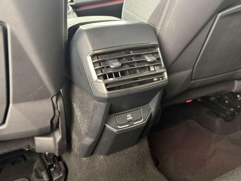 Lynk & Co 01 01 1.5 192KW PHEV DCT