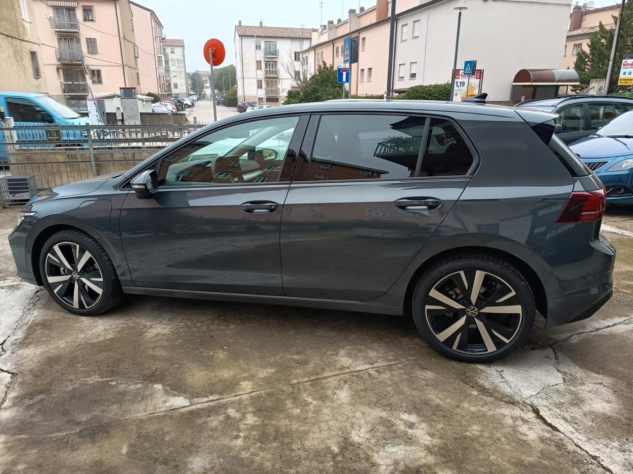 Volkswagen Golf 1.5 TSI eHYBRID 204cv EDITION PLUS DSG
