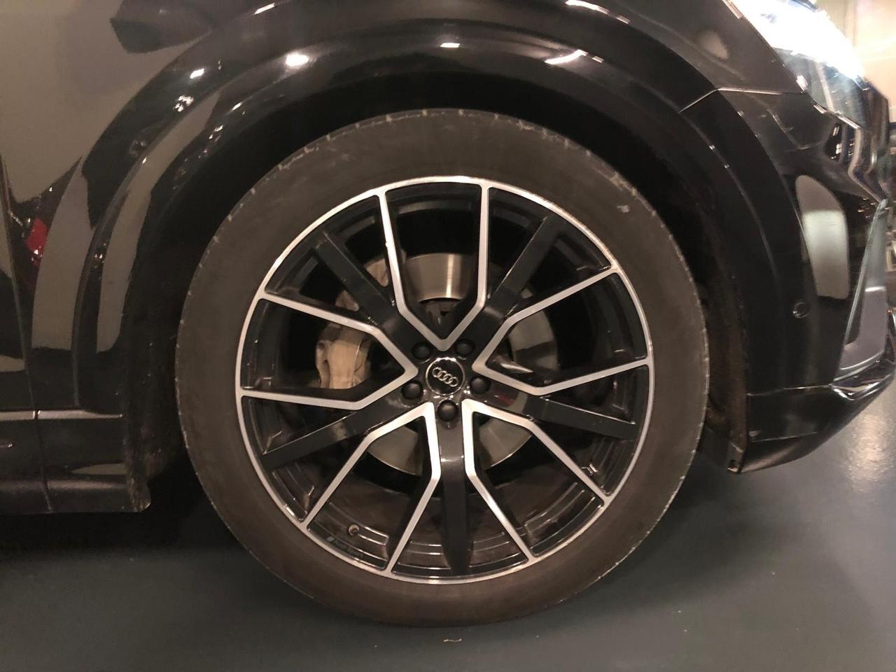 Audi Q8 50 TDI 286 CV quattro tiptronic Sport