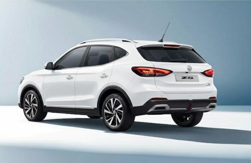 MG ZS Standard 1.5 Benzina (ICE) 116 CV