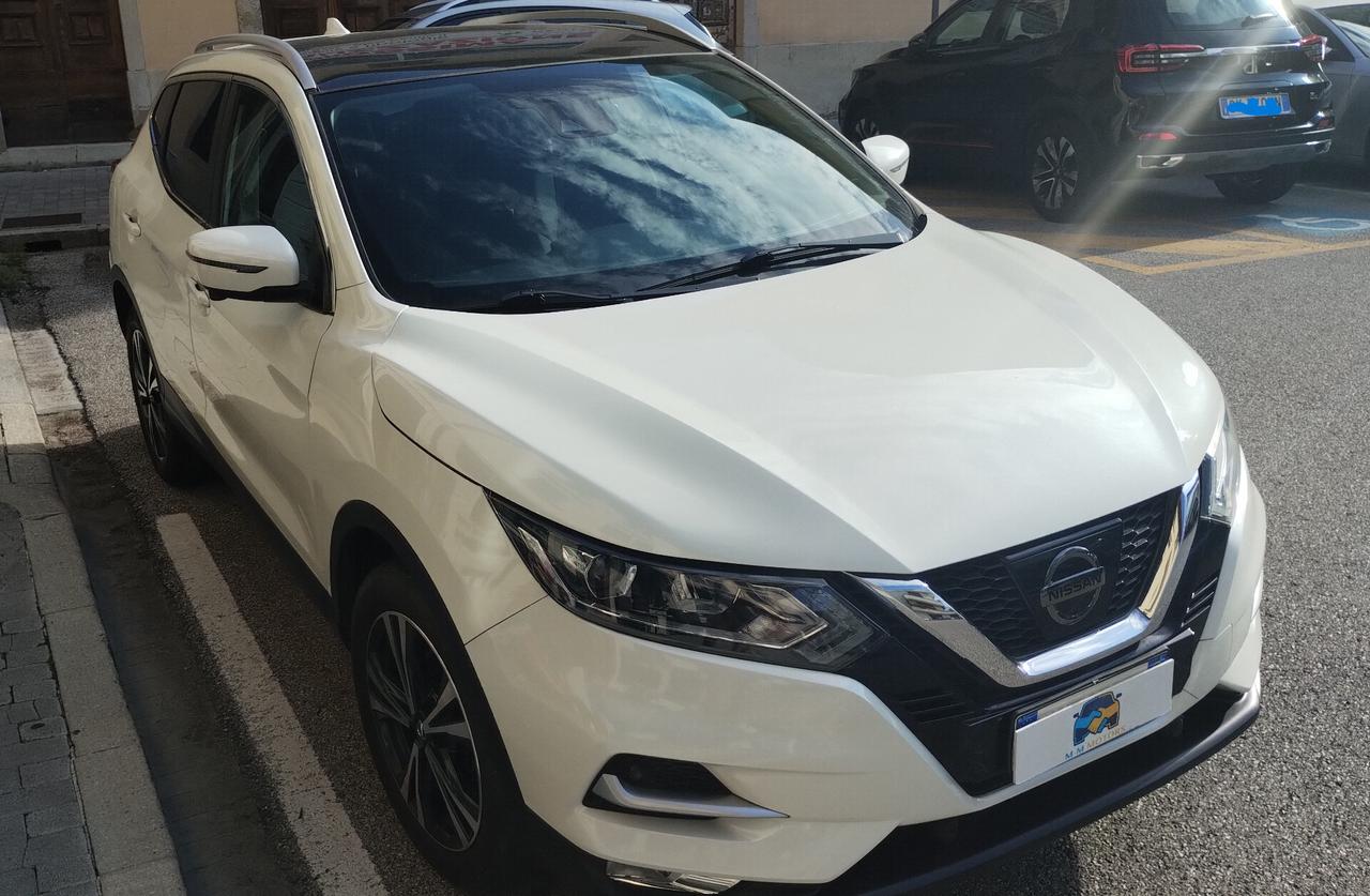 Nissan Qashqai 1.2 DIG-T N-Connecta