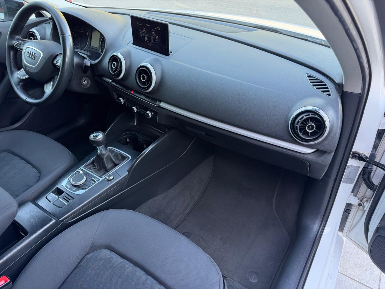Audi A3 SPB 1.6 TDI Business