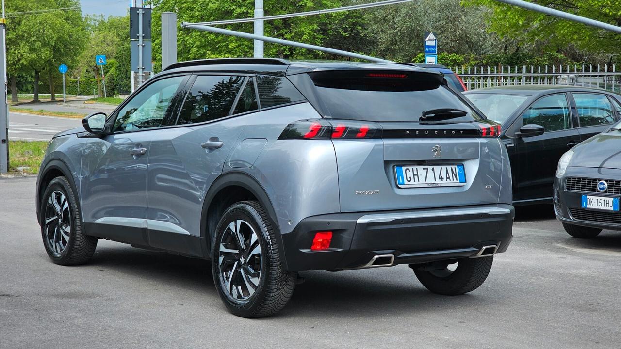 Peugeot 2008 PureTech 130cv S&S EAT8 GT