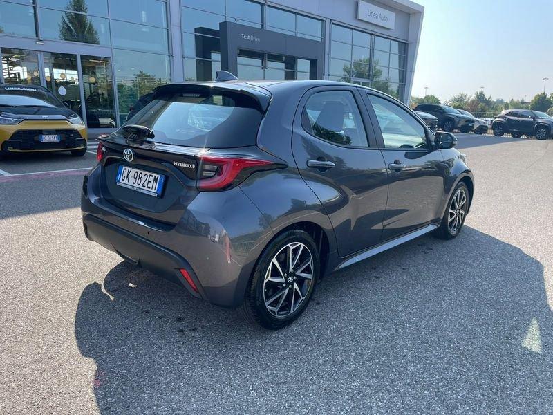 Toyota Yaris Hybrid Trend MY22