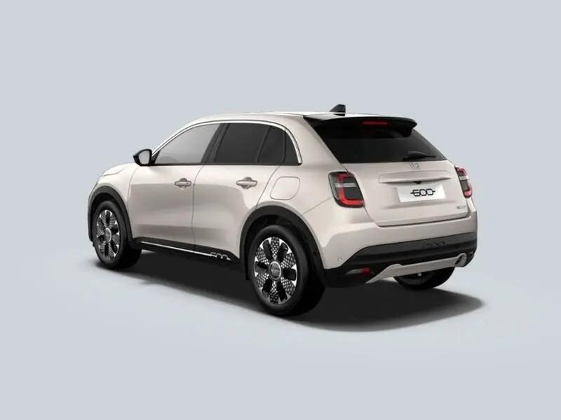 Fiat 600 Hybrid 145 CV DCT MHEV La Prima