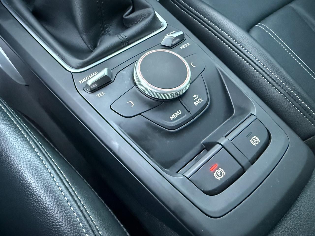 Audi Q2 1.6 TDI Design 30 TDI 1.6 116cv 2018