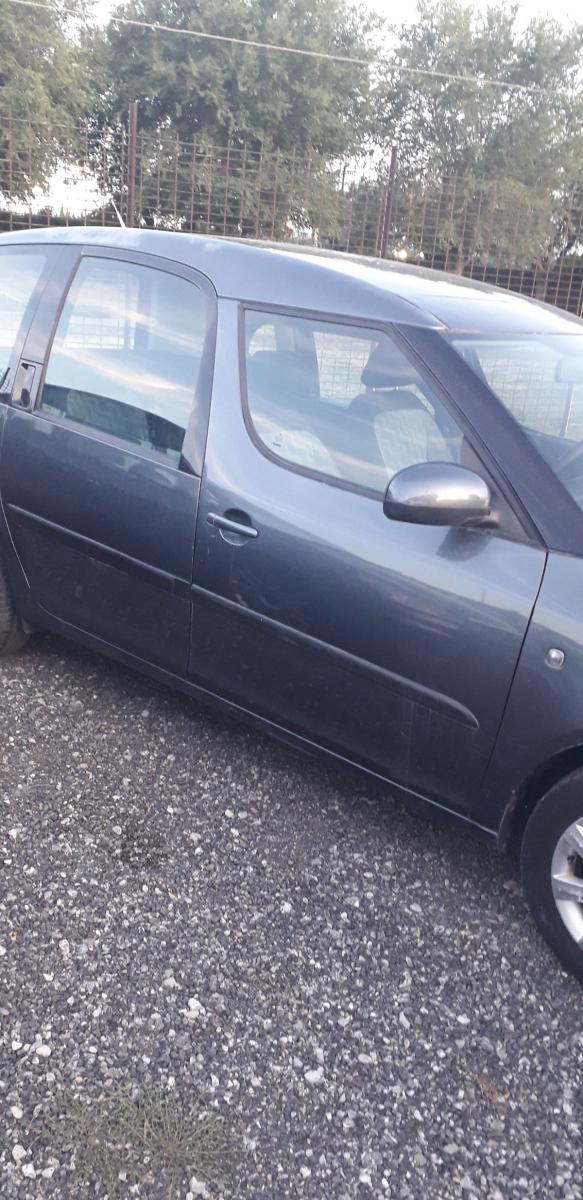SKODA - Roomster - 16V Scout