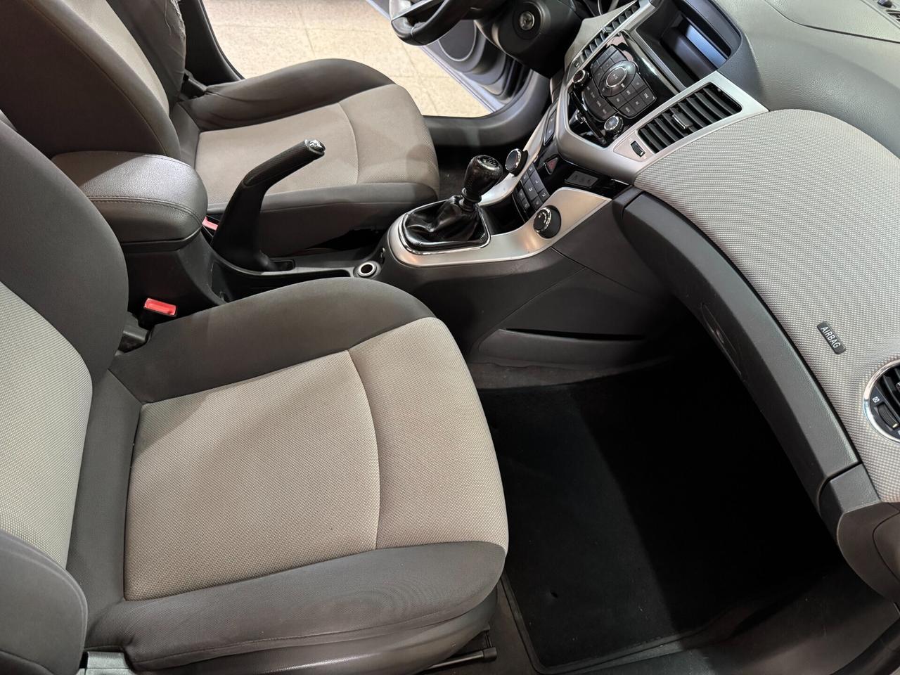 Chevrolet Cruze 1.6 cc. GPL Berlina LS OK NEOPATEN