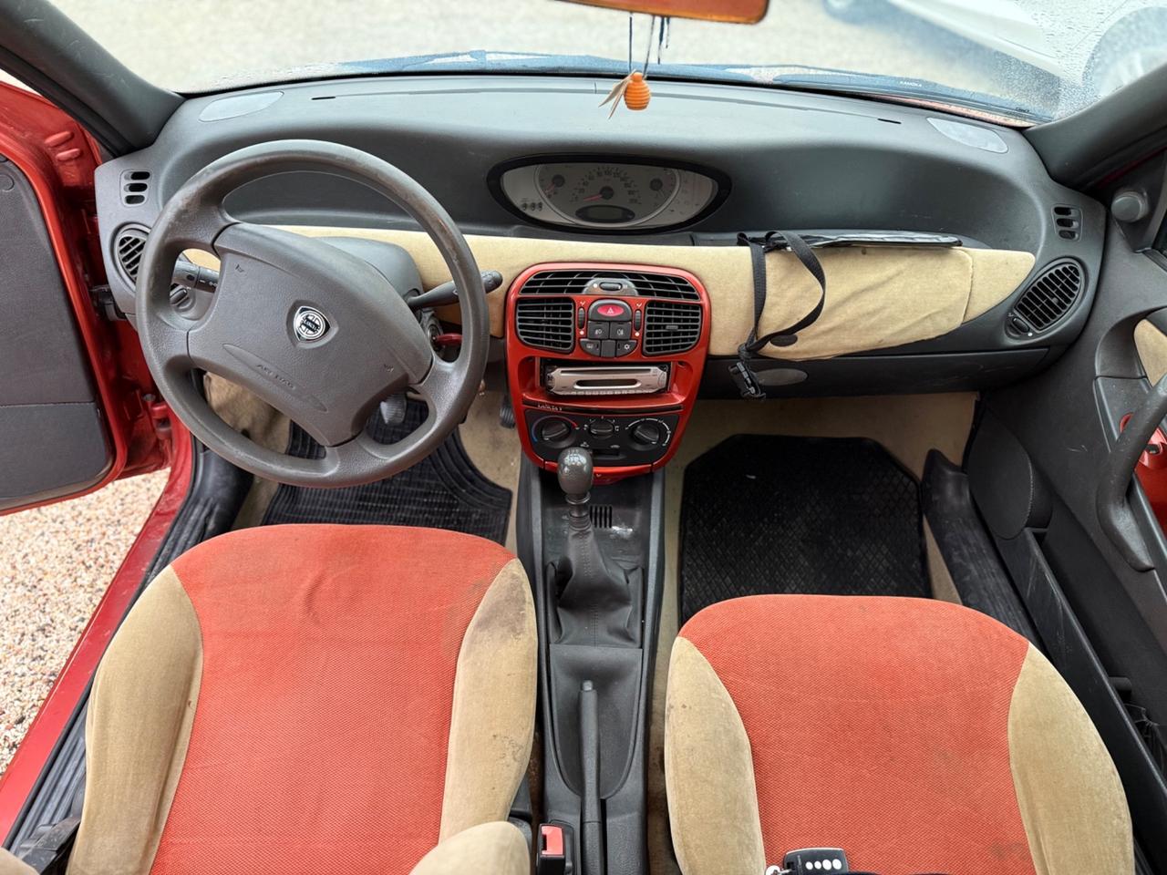 Lancia Y 1.2i cat LS