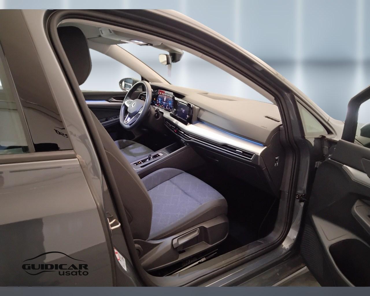 VOLKSWAGEN Golf VIII 2020 Variant - Golf Variant 1.0 etsi evo Life 110c