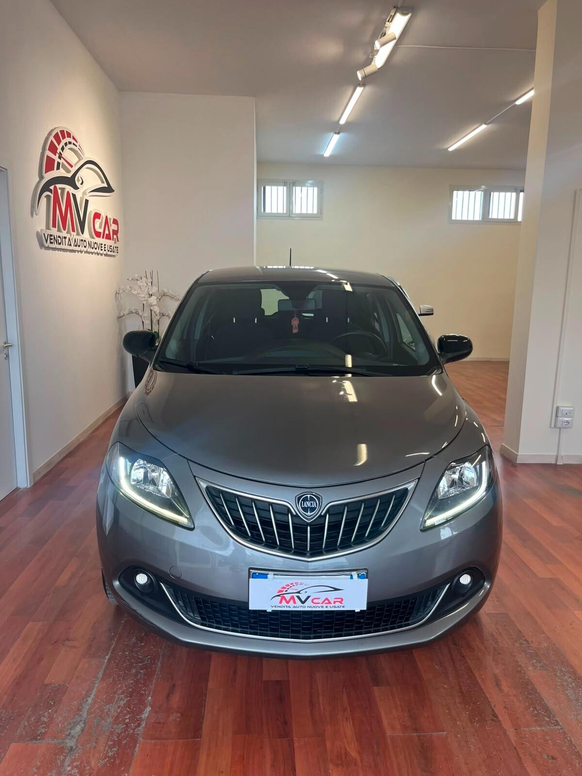 Lancia Ypsilon 1.0 FireFly 5 porte S&S Hybrid Gold Plus