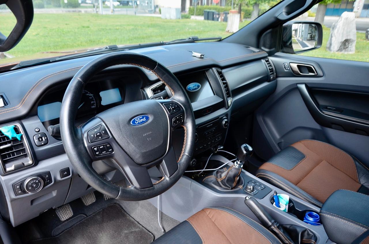 FORD RANGER 3.2 TDCI DOUBLE CAB WILDTRACK 200cv MANUALE, AUTO PRIVATA, UFF ITALIANA, SERVICE FORD, RETROCAMERA, PERMUTE