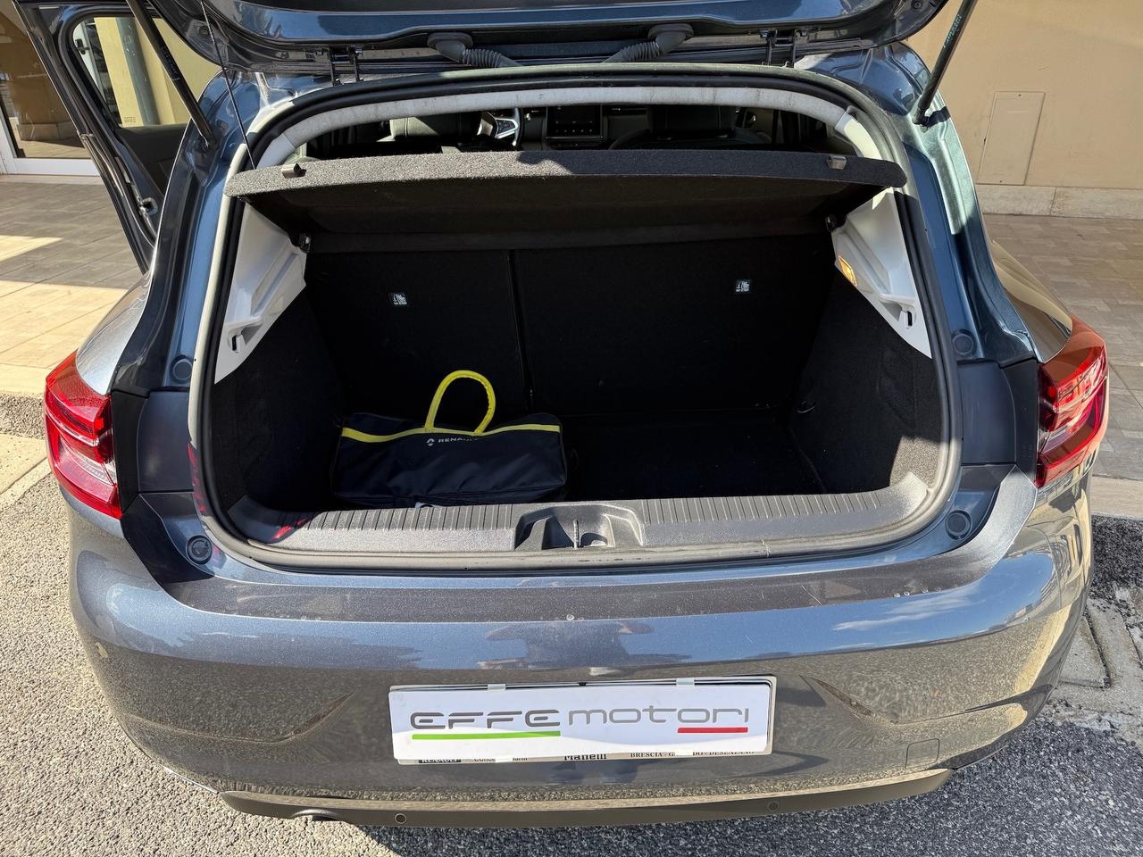 Renault Clio SCe 75 CV 5 porte Intens NEOPATENTATI