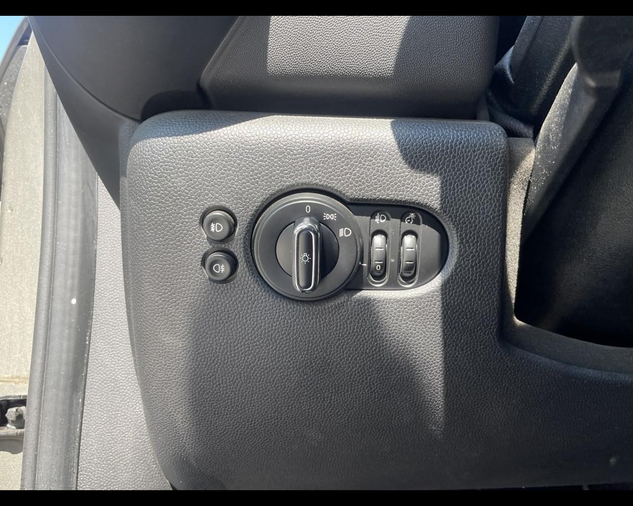 MINI Mini 5 porte (F55) - Mini 1.5 One Hype 5 porte