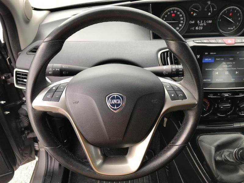 Lancia Ypsilon 1.0 FireFly Hybrid Ecochic Gold 5p OK NEOPATENTATI