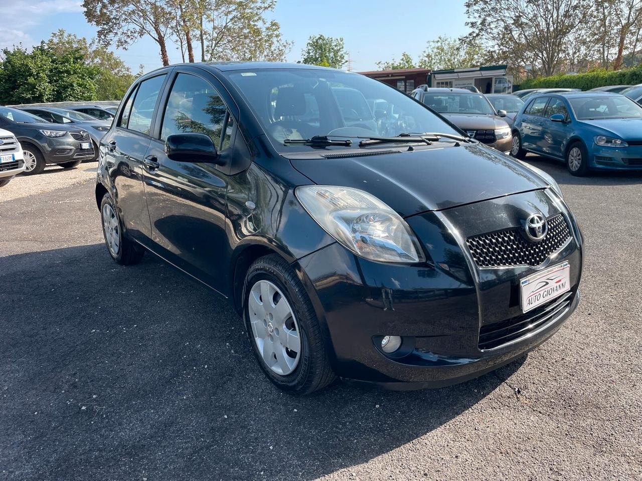 Toyota Yaris 1.3 5 porte