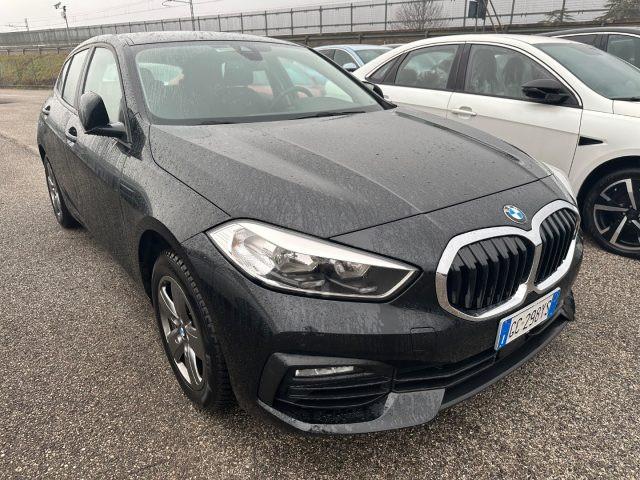 BMW 116 d 5p. Business Advantage