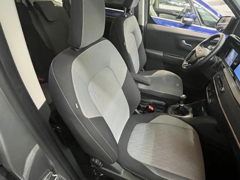 FORD Tourneo Courier 1.0 EcoBoost Titanium