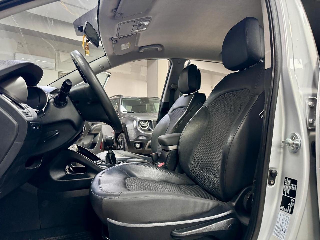 Hyundai iX35 1.7 CRDi Comfort 2011