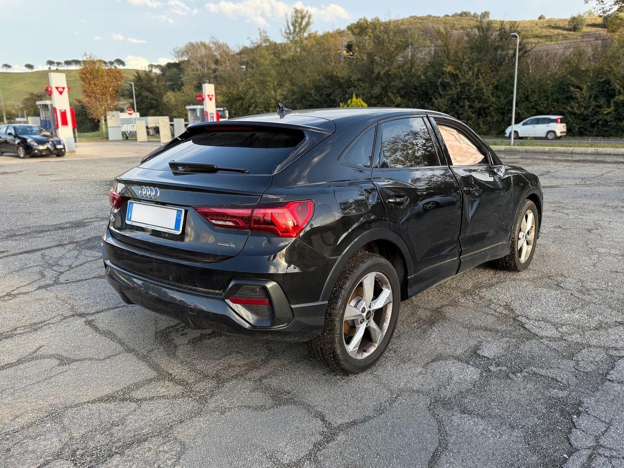 Audi Q3 2.0 TDI 35 SPB S-tronic INCIDENTATA - 2024