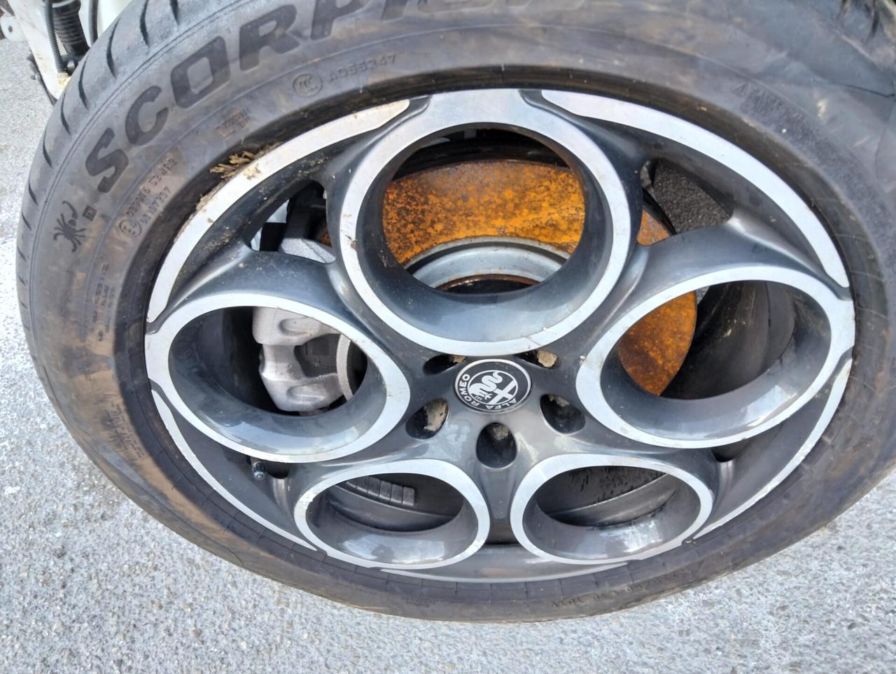 Alfa Romeo Tonale 1.5 160cv MHEV 2025 SINISTRATA