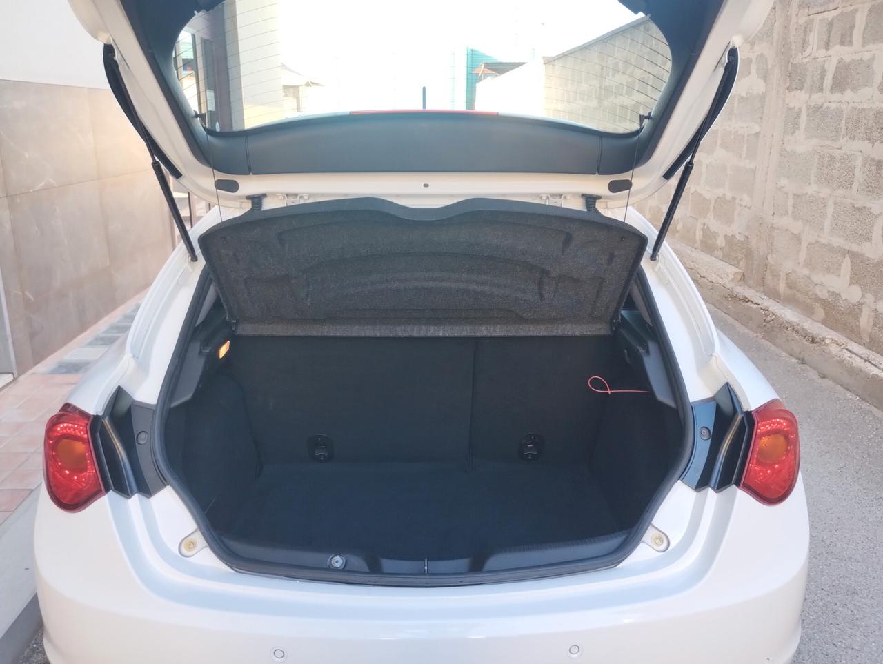 Alfa Romeo Giulietta 1.6 JTDm-2 120 CV Progression