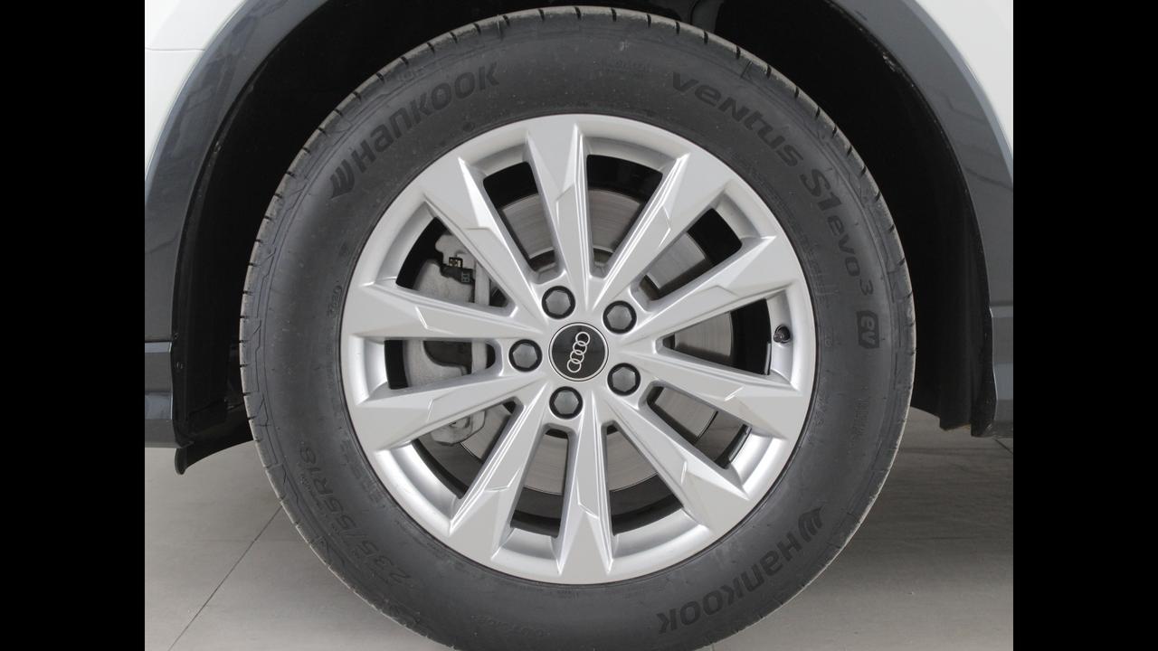 AUDI Q3 2019 Sportback - Q3 Sportback 40 2.0 tdi Business Plus 20