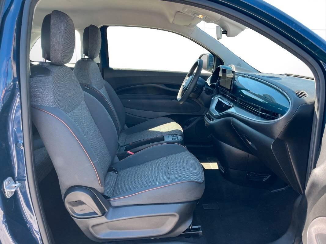 Fiat 500 42 kWh La Prima - 21.000 KM
