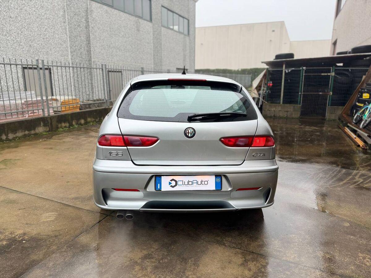 Alfa Romeo 156 Sportwagon 3.2 GTA V6 SW selespeed