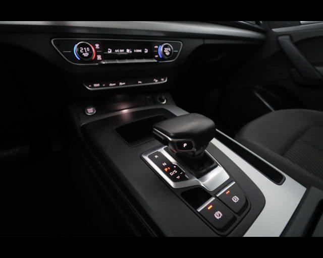 AUDI Q5 35 TDI S tronic Business Advanced