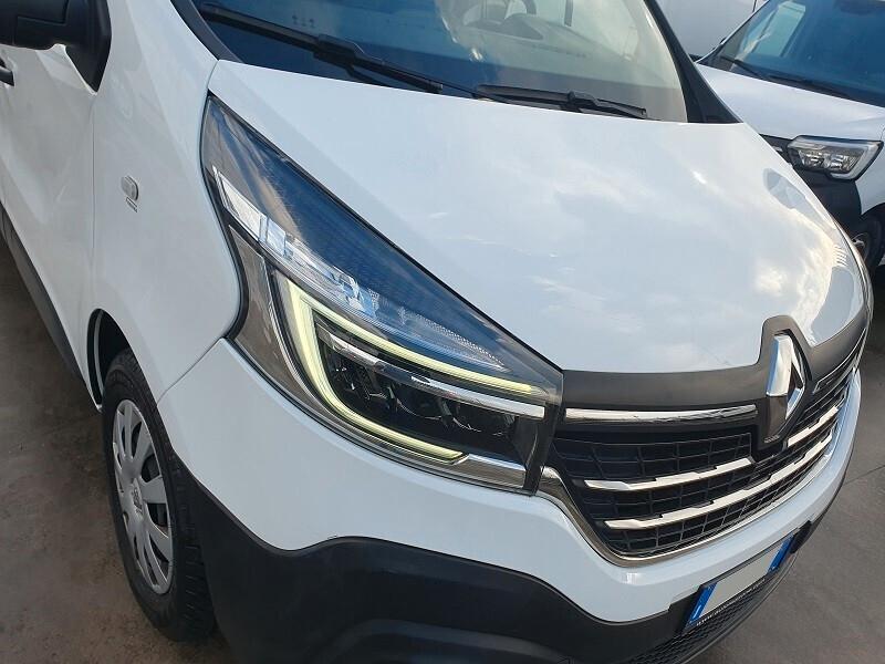 RENAULT Trafic 2.0 dCi 120CV S&S L1H1 9Pt LED PARK