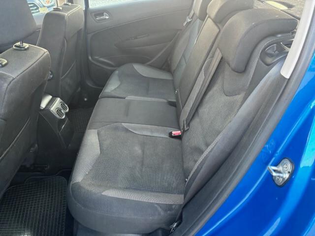 Peugeot 308 1.6 THP 150CV 5p. Tecno (5 Marce)