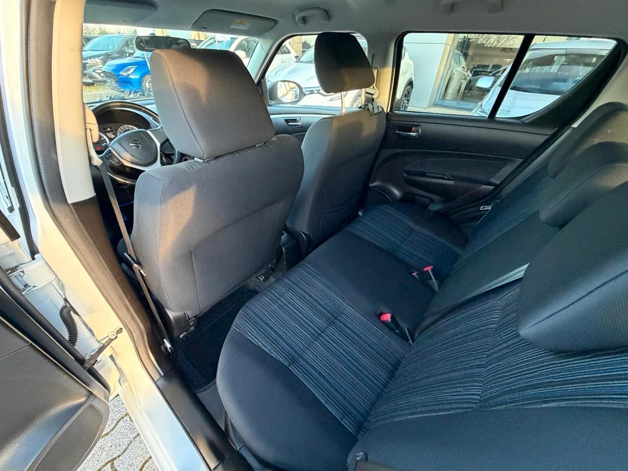 Suzuki Swift 1.3 DDiS 5 porte B-Cool