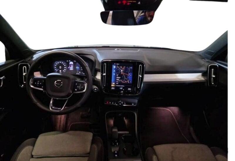 Volvo XC40 Recharge T4 Plug-in Hybrid auto Recharge Core