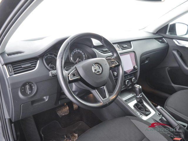 SKODA Octavia 1.5 DSG Wagon Executive G-Tec
