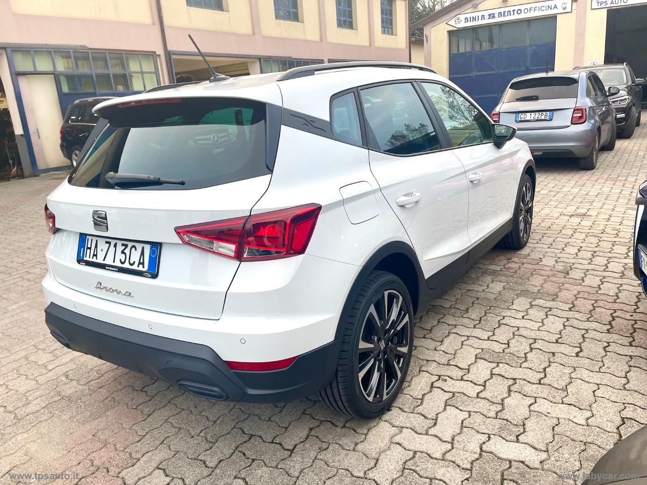SEAT Arona 1.0 EcoTSI Black Edition