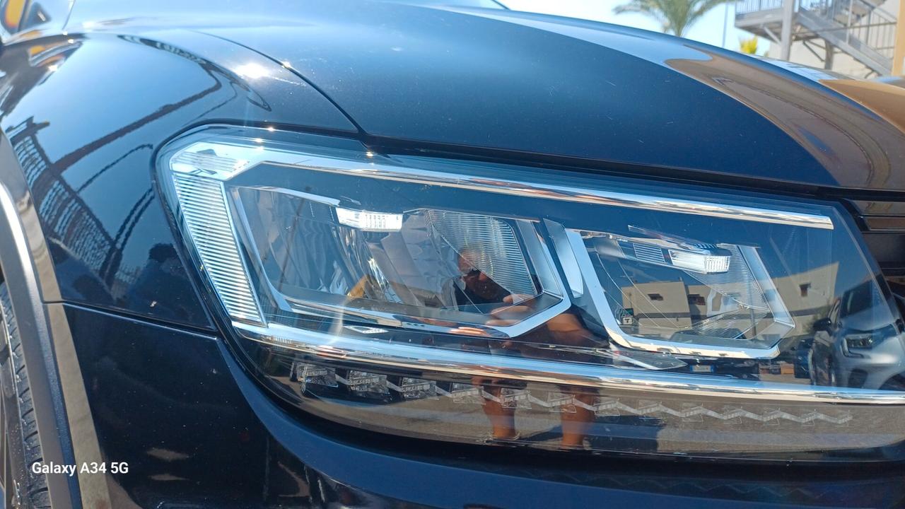 Volkswagen Tiguan 1.6 TDI R-LINE TETTO APRIBILE