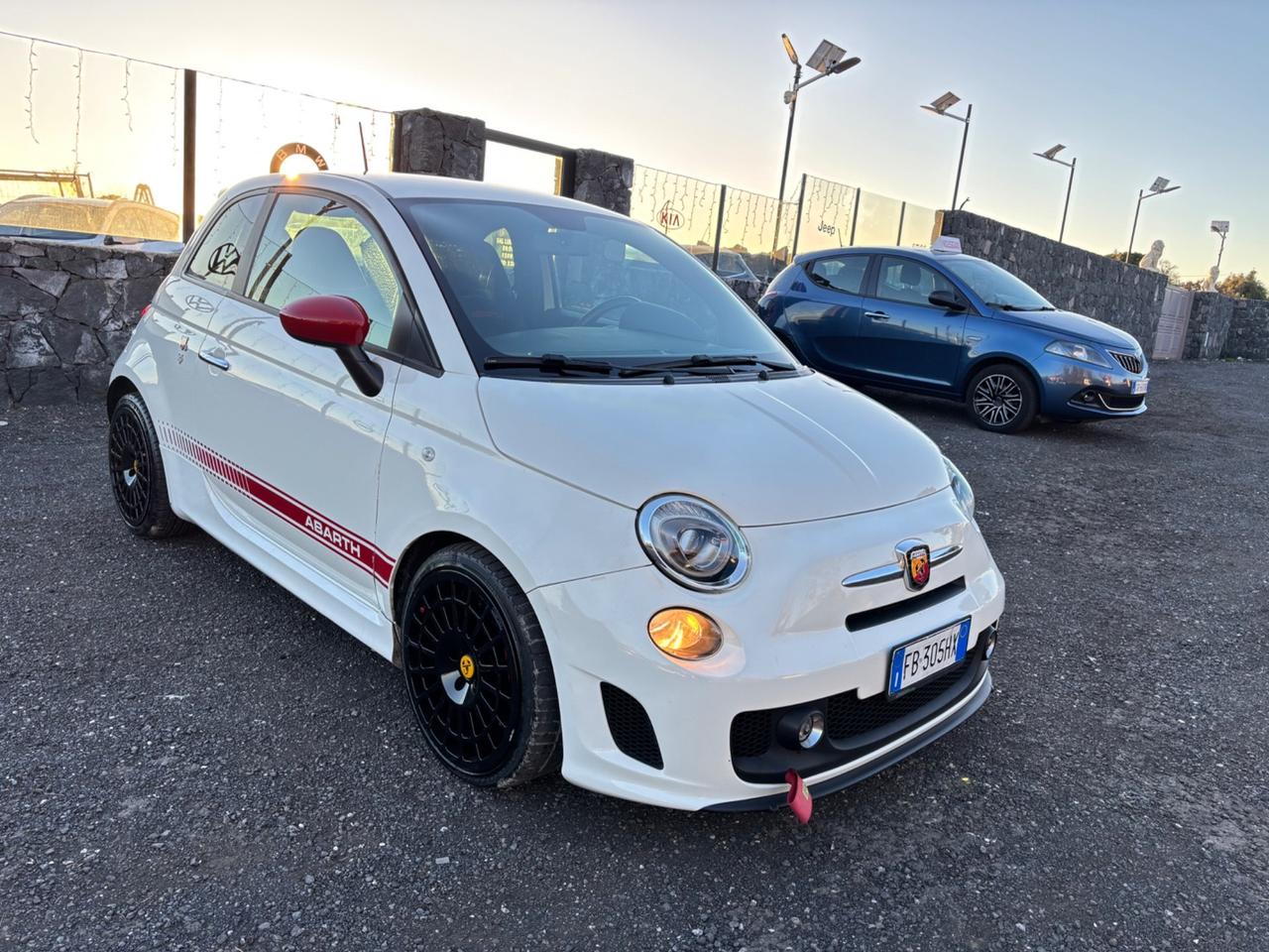 Abarth 595 1.4 Turbo T-Jet 160 CV Yamaha Factory Racing