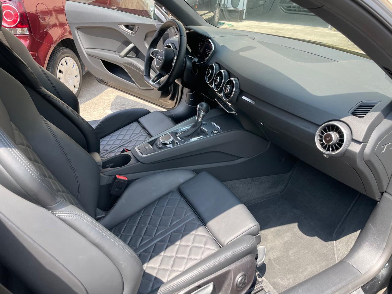 Audi TT Coupé 40 TFSI S tronic