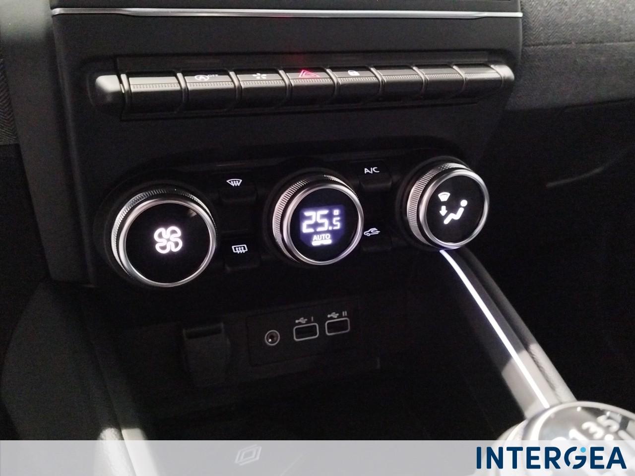 RENAULT Clio 1.0 eco-g Techno 100cv GPL