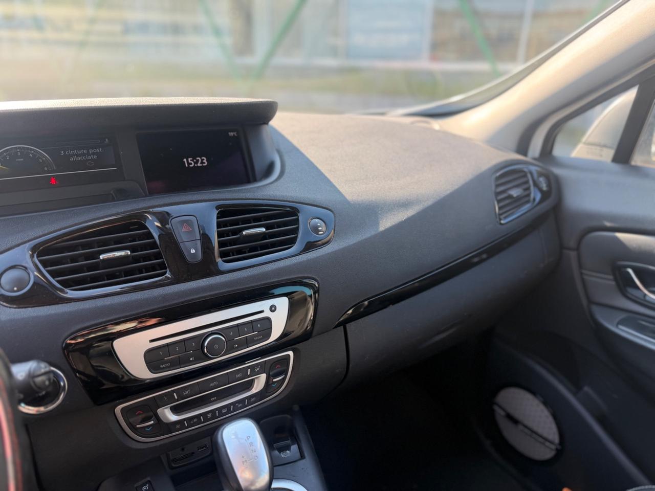 Renault Scénic dCi 110 CV EDC Bose 7 Posti