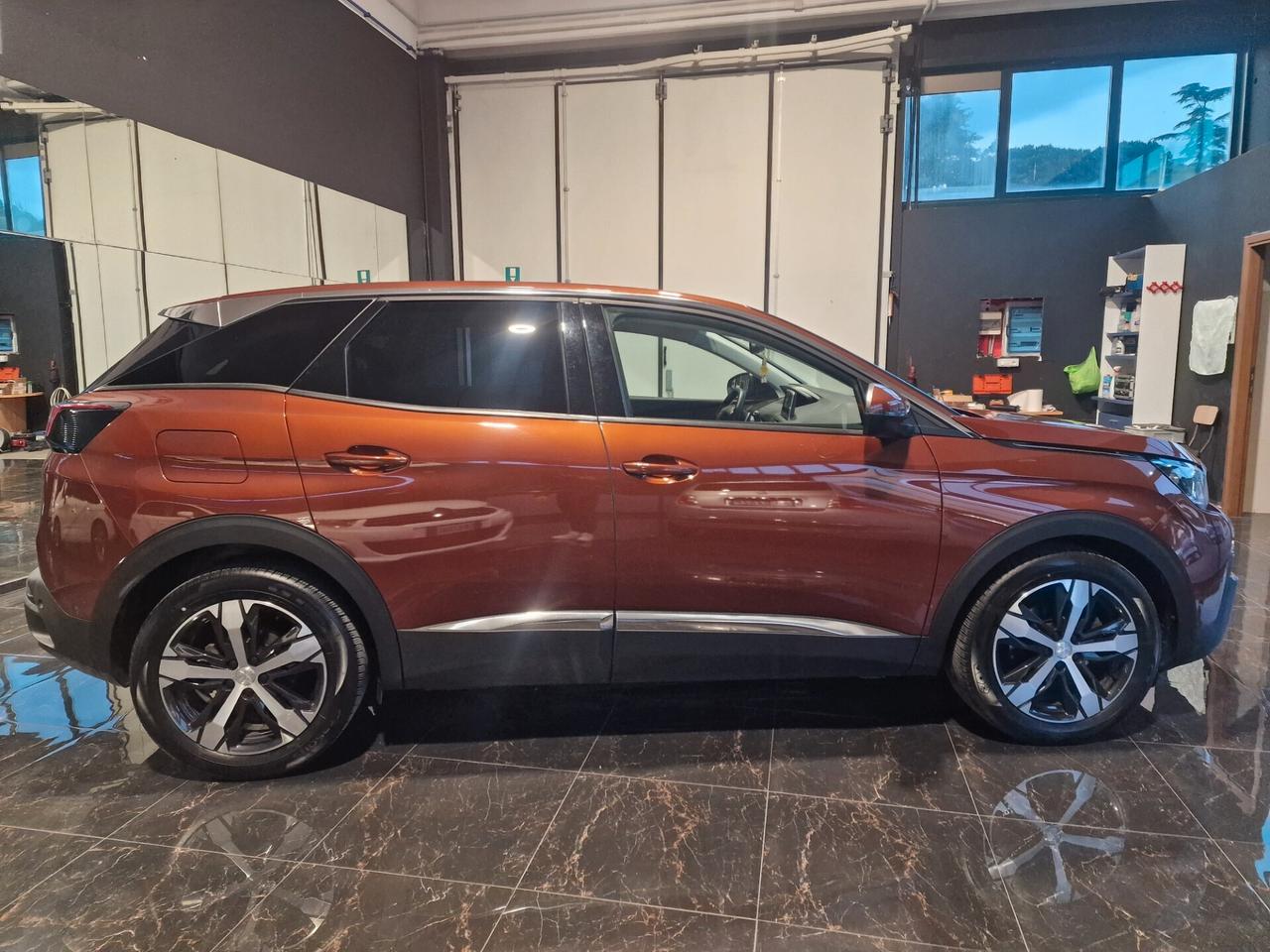 Peugeot 3008 BlueHDi 120 S&S Allure