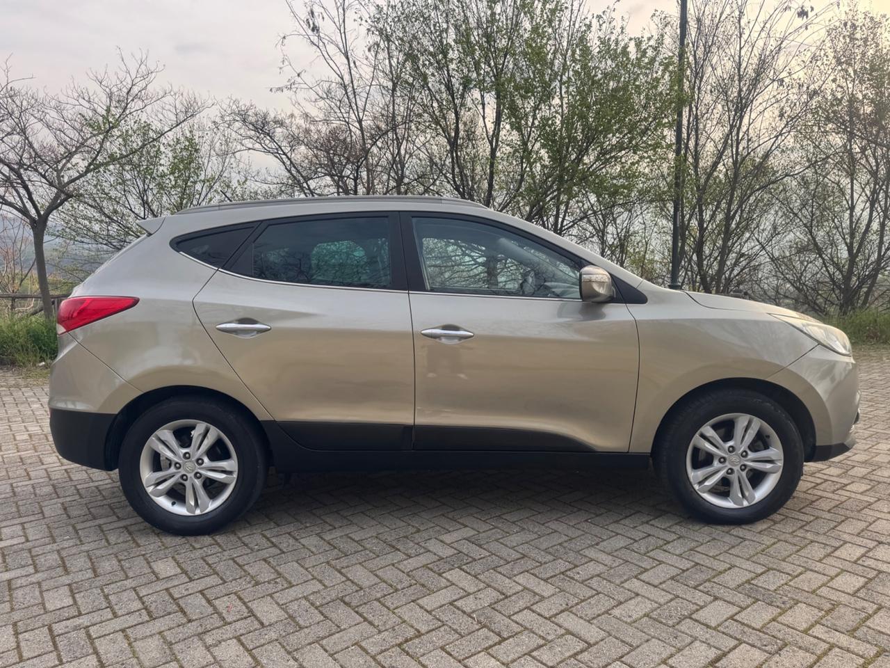 Hyundai iX35 1.7 CRDi 2WD 2011